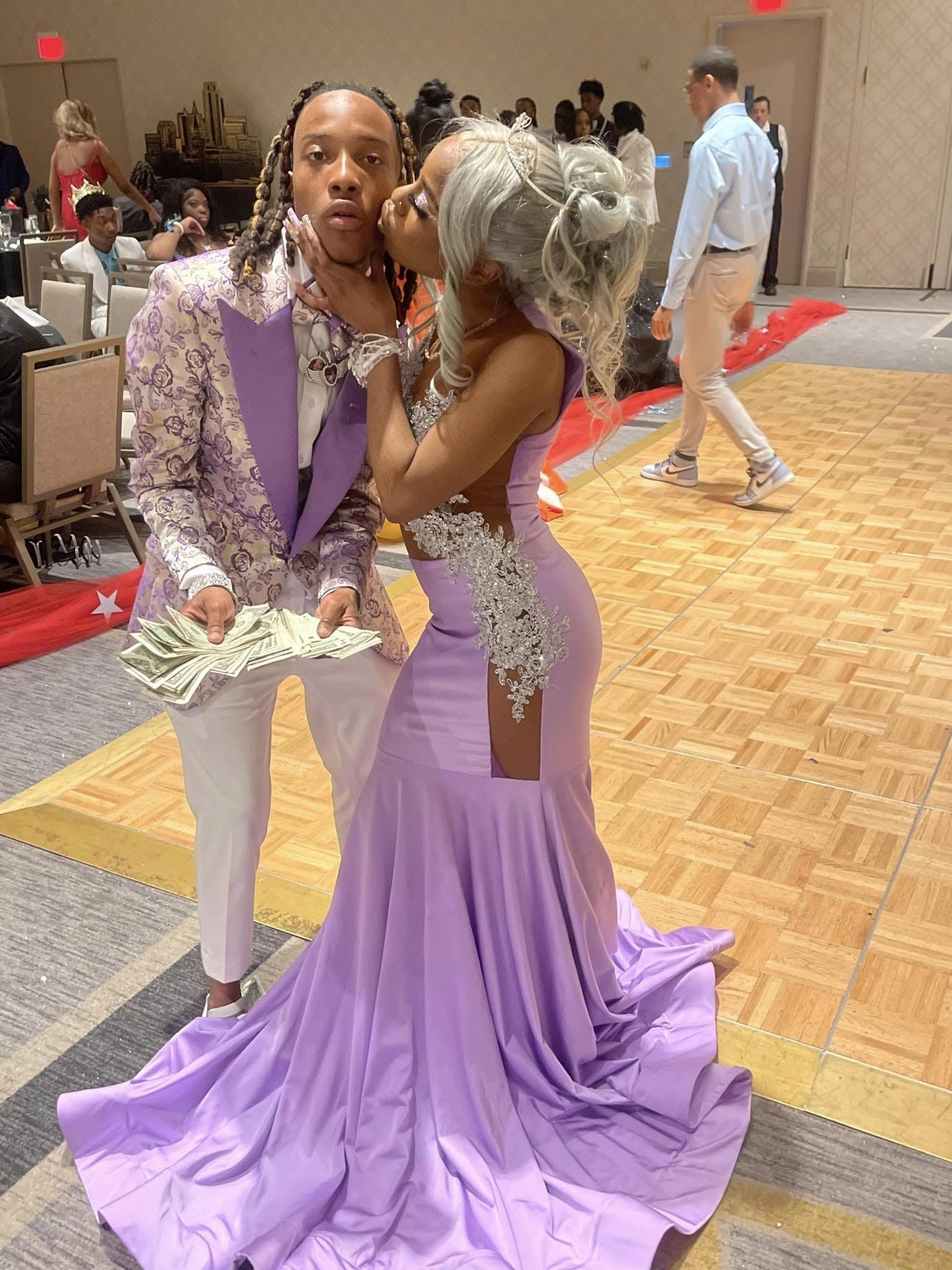 Prom 2024 Gallery Image 4